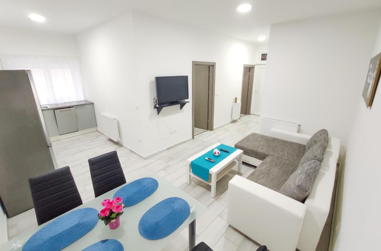 Trika Apartman Sárvár Dış mekan fotoğraf