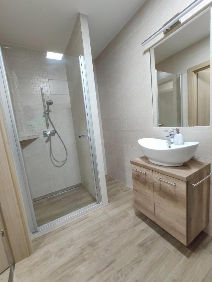 Trika Apartman Sárvár Dış mekan fotoğraf