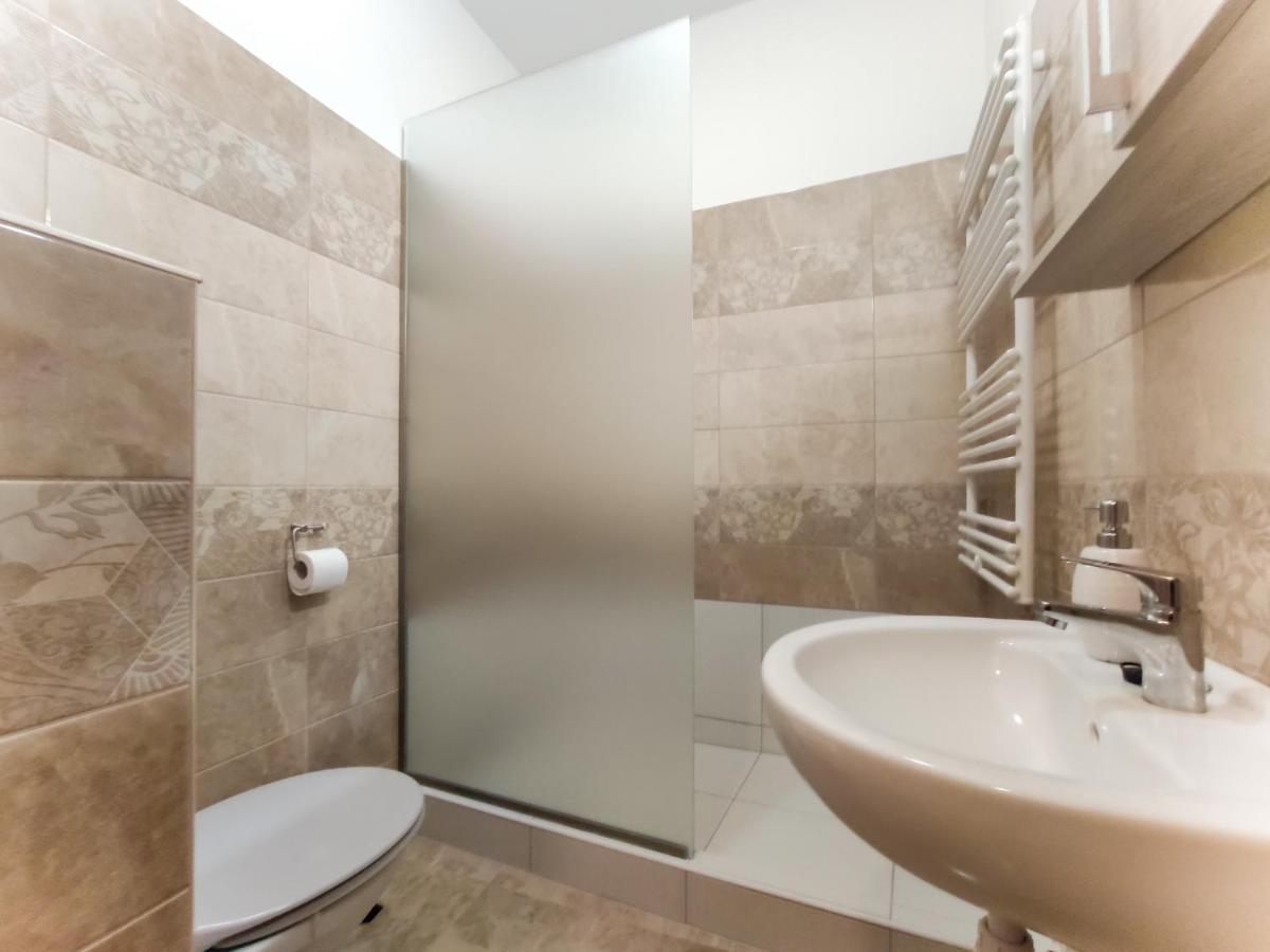 Trika Apartman Sárvár Dış mekan fotoğraf